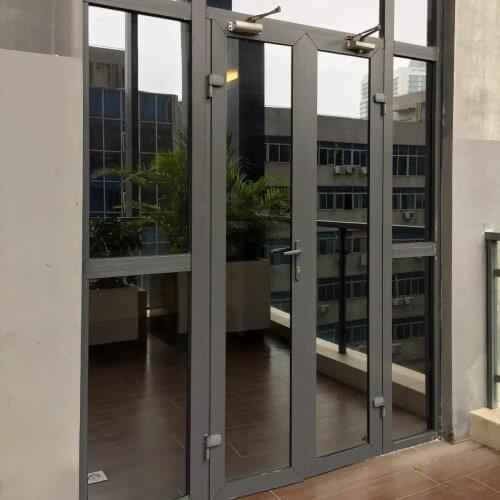 100ft Silver/Black One Way Mirrored Window Privacy Film Sunshade Heat Control Self-adhesive Glass Tint for Home Office Tinting