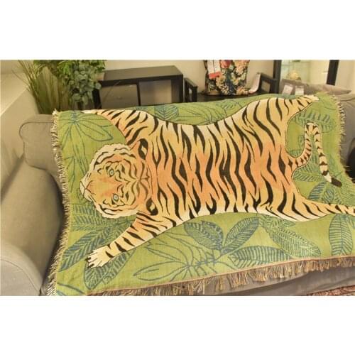 Nordic Creative Fashion Tiger Throw Blanket Soft Tapestry Leaves Blanket Mat Decor Multifunction Animal Sofa Cover Blankets
