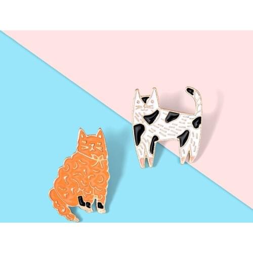 Fat Orange Cat Metal Enamel Brooch Creative Cartoon Black White Cat Badge Pin Fashion Cute Lapel Backpack Jewelry Accessories