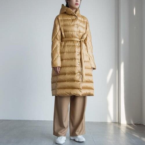 Winter Long Windproof Duck Down Coats Female Thicker Warm Bread Style Fluffy Coats Golden Shiny Thick Parkas With Belt F2564