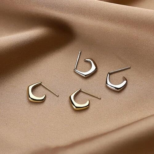 Fashion C Stud Earrings S925 Elegant Temperament Piercing Jewelry For Women Wedding Exquisite Accessories Unusual New Year Gifts