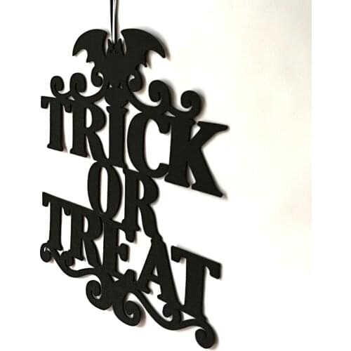 Trick or Treat Sign Halloween Decoration Rustic Wood Signs Door Decor Front Porch Garage Decorative Wooden Hanging Decor