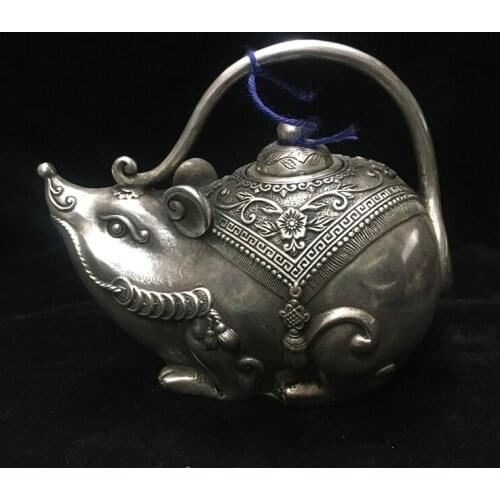 Antique QingDynasty Handmade silver Embossed Rat teapot / jug,Hand-carved crafts,best collection& adornment