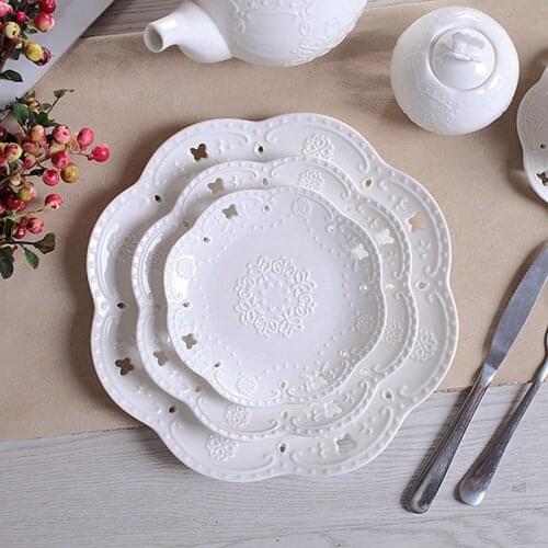 Ceramic relief white plate dessert plate fruit plate dumpling plate cake breakfast plate western plate square plate LB32608