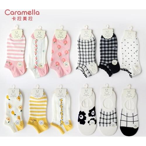 2021Caramella 3pairs/lot Women Socks Cotton Elegant Spring and Summer Socks Shallow Mouth Boat Socks ins Fashion Invisible Socks