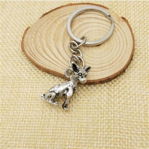 LPHZQH Wholesale Vintage 3D Chihuahua Dog Key Chain Women Bag Pendant Key Ring Animal Jewelery Christmas Gift Gold Color
