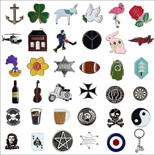 Anchor Donkey Dove Vino Villion Soccer Yinyang Skull Ace Plane Rabbit Hockey House Peace Helicopter Cross Lapel Pin Badge Pin