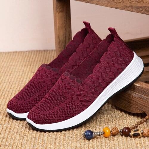 NFUHGOIDHGI Women's Clogs