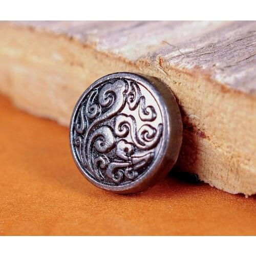 Create YueHong Engraved Bracelets