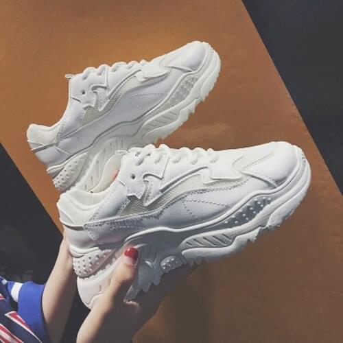 Korean version of the new fashion womens casual shoes breathable comfortable running white shoes tide