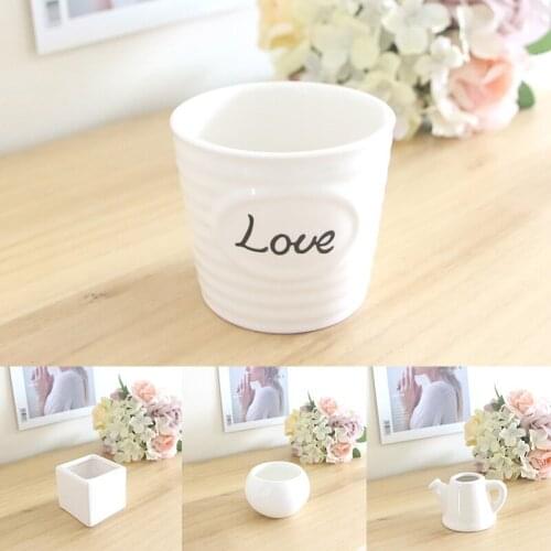 Mini Ceramic Decorative Vase White Succulent Round Square Living Room Bedroom Decorative Vase Geometric Desktop Decorative Vase