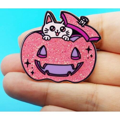 Halloween Pink Pumpkin Lantern Enamel Brooch Pin Backpack Hat Bag Lapel Pins Badges Women Mens Fashion Jewelry Accessories