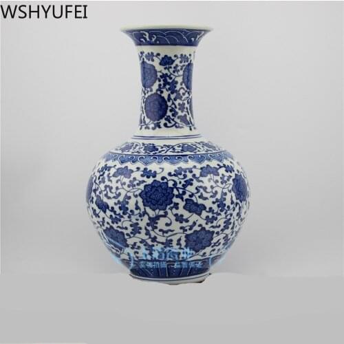 Jingdezhen ceramic vase decoration high-grade antique blue and white porcelain tangled lotus bottle home decoration crafts