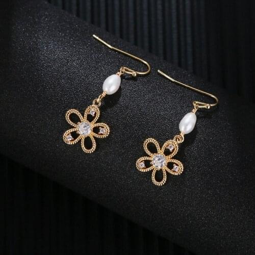Korean jewelry fashion female Zircon Pearl Earrings geometric natural freshwater Pearl drop pendant 18K Gold Plated Earring