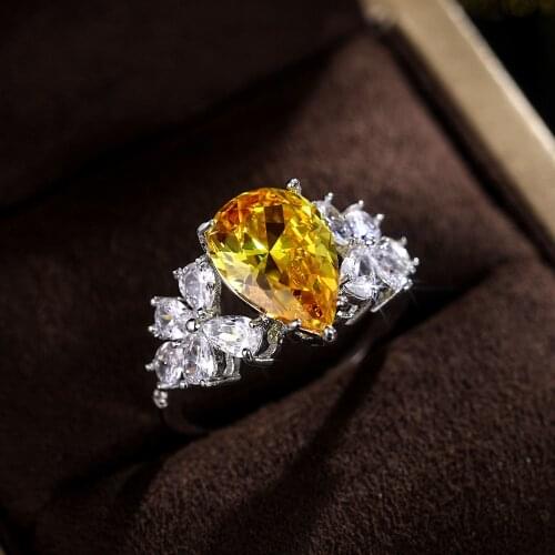 Gorgeous Pear Shape Yellow Cubic Zirconia Women Rings Brilliant Bridal Wedding Party Ring High Quality Fashion Jewelry