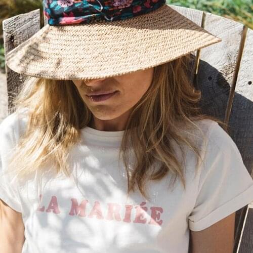 Vintage Letter Printed Graphic Tees Women Short Sleeve O Neck Summer Casual Tees Retro Elegant Tshirt Female Top Streetwear 2021