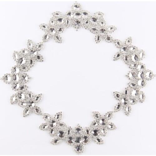 30pcs/lot) High Quality Silver Base Crystal Rhinestone Appliques Patch Hot-Fix Beaded Applique Trim For Girl Bridal/Party