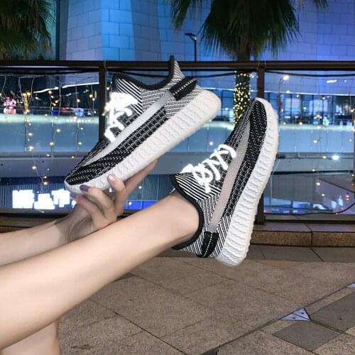 Fashion Men Sneakers Mesh Casual Shoes Lac-up Mens Shoes Lightweight Vulcanize Shoes Walking Sneakers Zapatillas Hombre