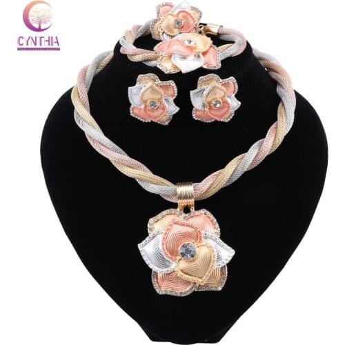 CYNTHIA Fashion Elegant Flower Pendant Necklace Jewelry Sets Luxury Crystal Dubai Bride Wedding Gold Jewelry Accessories