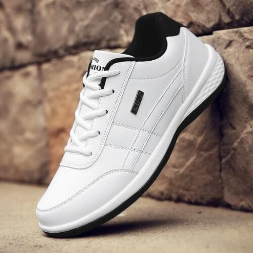 Big Size Spring PU Leather Running Shoes Men White Sneakers Mens Sports Shoes Boy Sport Sneakers Boys Trainers 2021 GME-1508