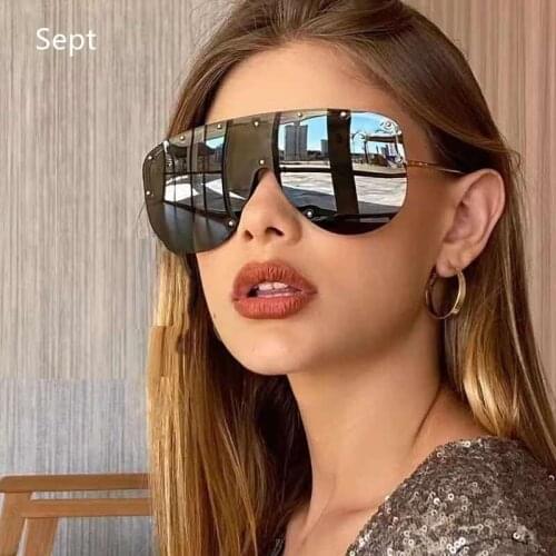 2021 New One Piece Rivet Sunglasses Luxury Brand For Women Vintage Alloy Gradient Flat Sun Glasses Men Retro Shield Uv400 Shade