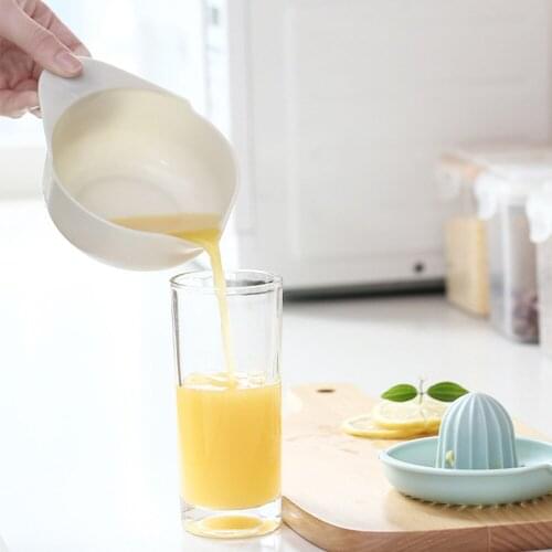 Manual Fruit Juicer Mini Fruit Squeezer Lemon Citrus Orange Juicer Portable Fruit Extractor Kitchen Accessoriess