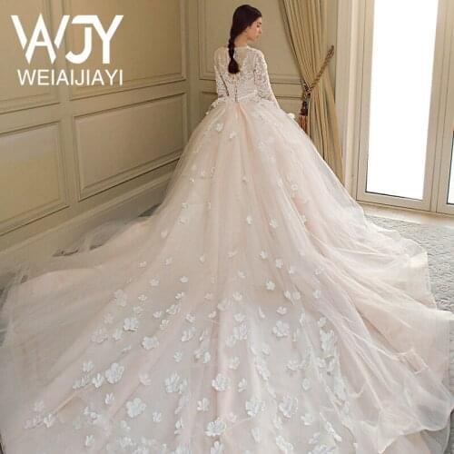 Vintage Lace O Neck Long Sleeve Court Train Sexy White Wedding Dresses Tulle Lace Bridal Ball Gown Dress Vintage Marriage