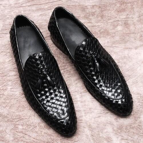 Italian Style Handmade Weave Shoes for men Flat heel Lace Tassel Fringe Loafer Wedding Party Dress Shoes