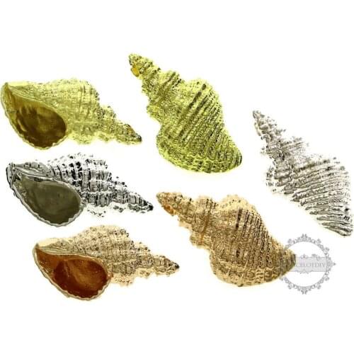 Ms.Iconic Gold Pendants