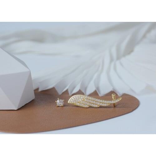 Korea New Design Fashion Jewelry Micro-inlaid Zircon Wings Exquisite Earrings for Woman Shiny Holiday Asymmetric Earring