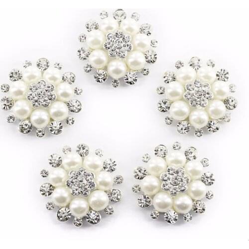2018 New Real Washable 5pcs 28mm Clear Rhinestone Flower Ivory Cream Diamante Alloy Buttons For Wedding Craft Embellishment