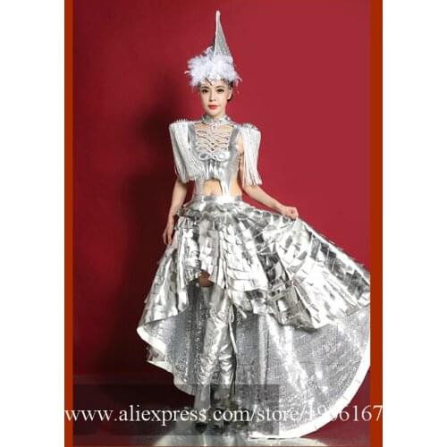 Nightclub Female Singer DS DJ Personality Silver Big Trailing Party Dress With Headwear Stage Performance Grand Event Clothes
