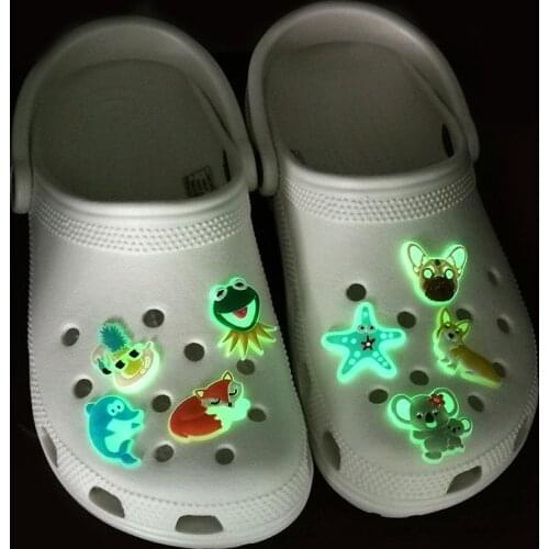 1pcs Animals Fluorescence PVC Shoe Charms Flamingo Dog Fox Panda Glowing in the Dark Accessories Christmas Shoe Decorations