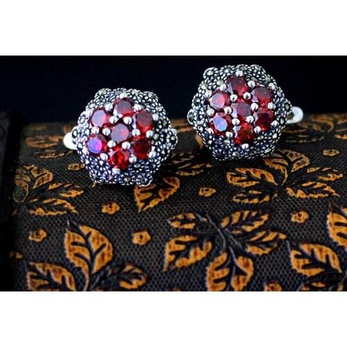 Character silver goods S925 jewelry wholesale fine zircon womens flowers exquisite ear clasp exquisite elegance