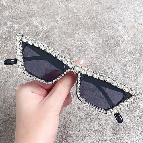 Diamonds Women Cateye Vintage Black Sunglasses Brand Designer Retro Points Sun Glasses superstar Female Lady Eyeglass Cat Eye