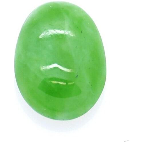 1,79 ct. Jade Cabochon Cut