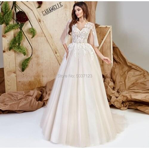Half Sleeves Wedding Dresses Lace Appliques Scoop Open Back Floor Length Court Train Tulle Vestido De Noiva Bridal Wedding Gown