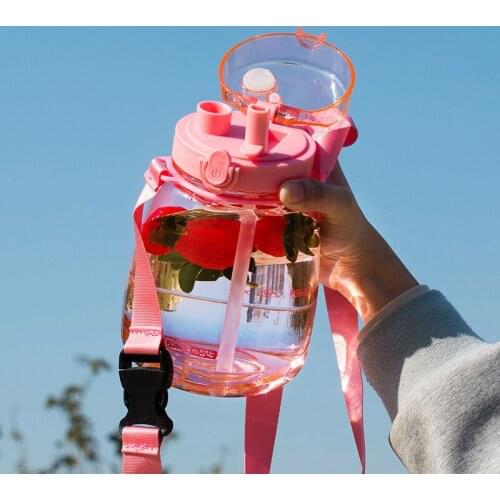 High Temperature Resistant Plastic Cup With Straw And Large Capacity Large Kettle Outdoor Sports Water Bottle With Strap 1300ML