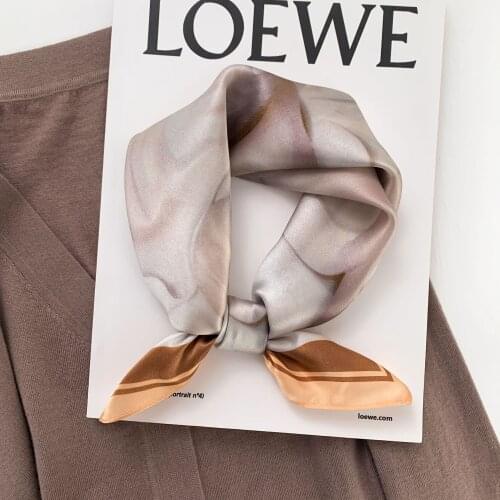 Spring summer luxury mulberry silk scarf womens fashion 100% mulberry silk scarf decoration headband small mulberry silk scarf