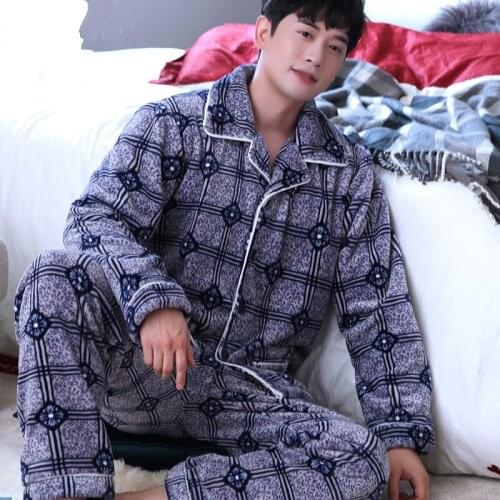 H5915 Men Pajamas Suit Male Coral Fleece Autumn Winter Warm Sleepwear Plus Size Loose Long Sleeve Turn Down Collar Home Clothing