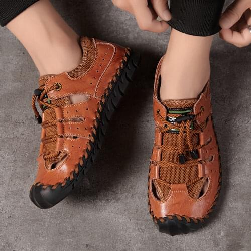 New Mens Casual Sandals All-match Breathable Non-slip Leather Hiking Sandals Mens Handmade Outdoor Soft Bottom Beach Shoes Men