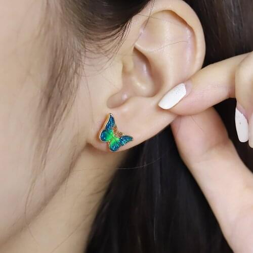 Simple Vintage Green Fairy Stereo Butterfly Stud Earrings for Women Mini Cute Hypoallergenic Butterflies Earring Party Jewerly