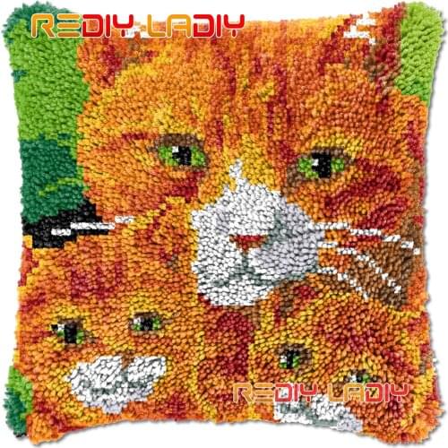 Latch Hook Cushion Cat Family DIY Needlepoint Kits Chunky Acrylic Yarn Arts Crocheting Lofty Pillow Case Hobby & Crafts