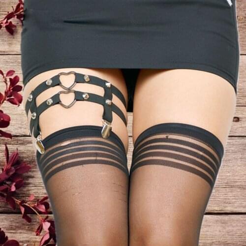Black New Garters Gothic Harajuku Rivet garter belt body harness prom dresses Heart-shaped leg garter