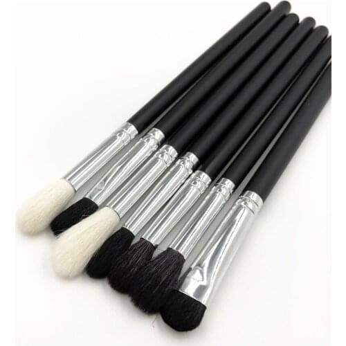 Classic Makeup Brush M Series Natural Goat Hair Tapered Eyeshadow Blending Eye Contour Sweep Smudge Nose Highlighter Brush