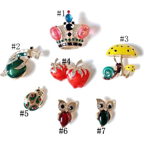 Sweet Brooches, Elegant Enamel Cute Design Mushroom Crown Strawberry Brooches