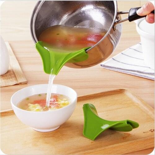 Teyaao Anti-Spill Food Grade Silicone Soup Funnel Pots Bowls Pans Jars Clip Water Deflector Kitchen Accessories