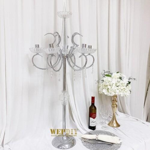 Pointed crystal candle holder European crystal candle holder High-end luxury home decoration ornaments