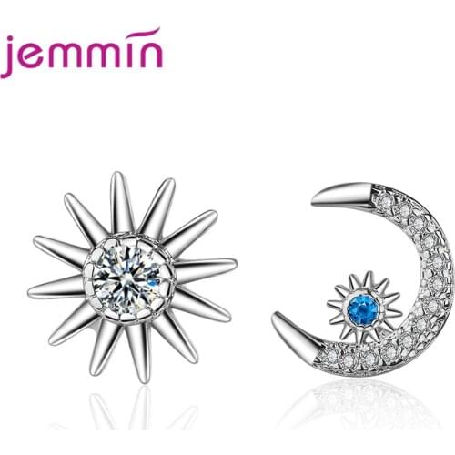 Korean Style Boutique Lady Asymmetric Stud Earring Moon Star Design Cubic Zircon Earrings Breif Jewelry High Quality