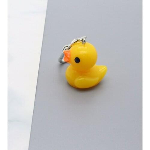1 PC Resin Yellow Duck Keychain Key Ring For Women Gift Unique Funny Creative Colorful Simulation Animal Bag Car Keychain F471